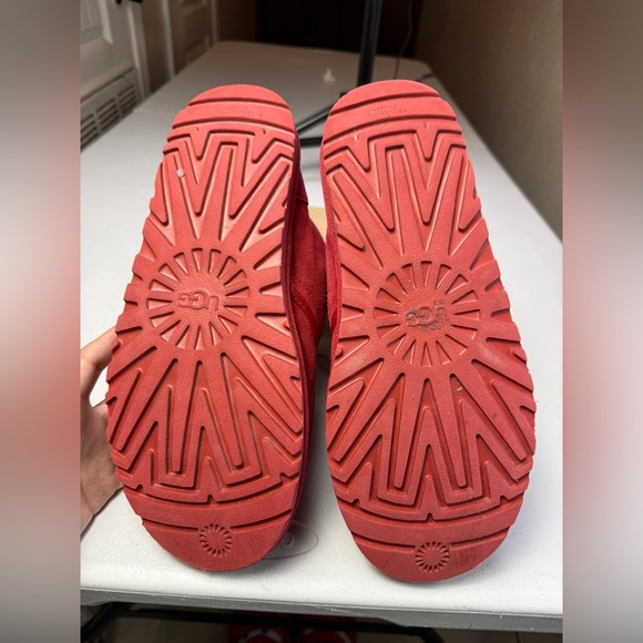 UGG MEN'S NEUMEL SUEDE SHEARLING LINED CHUKKA BOOTS RED Sz 9 - Picture 3 of 13